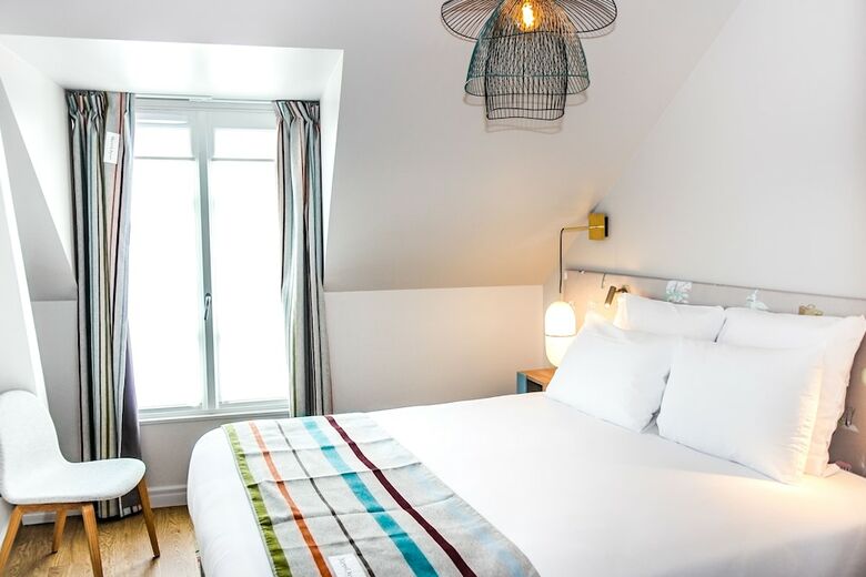 Hotel Comfort Place Du Tertre