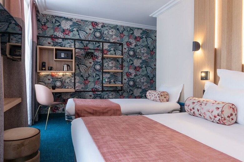 Hotel Corona Opera