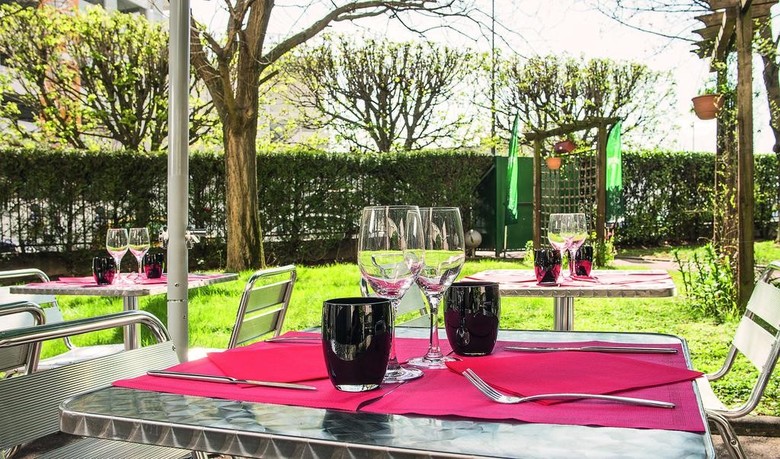 Hotel Kyriad Paris Nord Porte De Saint Ouen