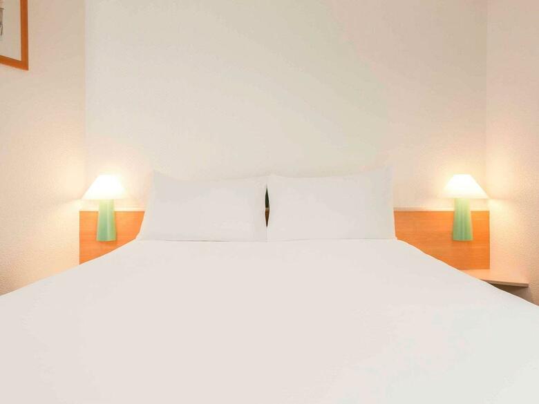 Hotel Ibis Paris Porte de Montreuil