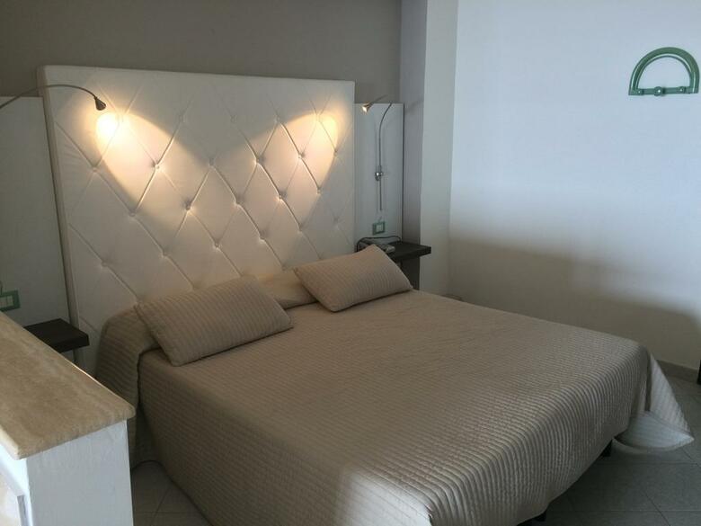 Hotel Tysandros