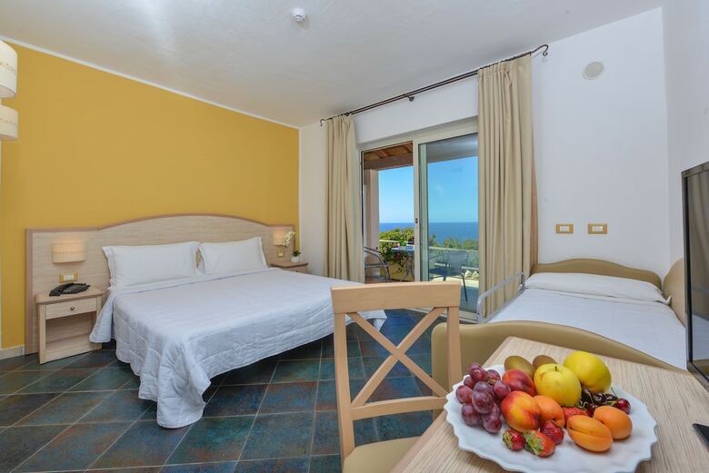 Hotel Castelsardo Resort Village