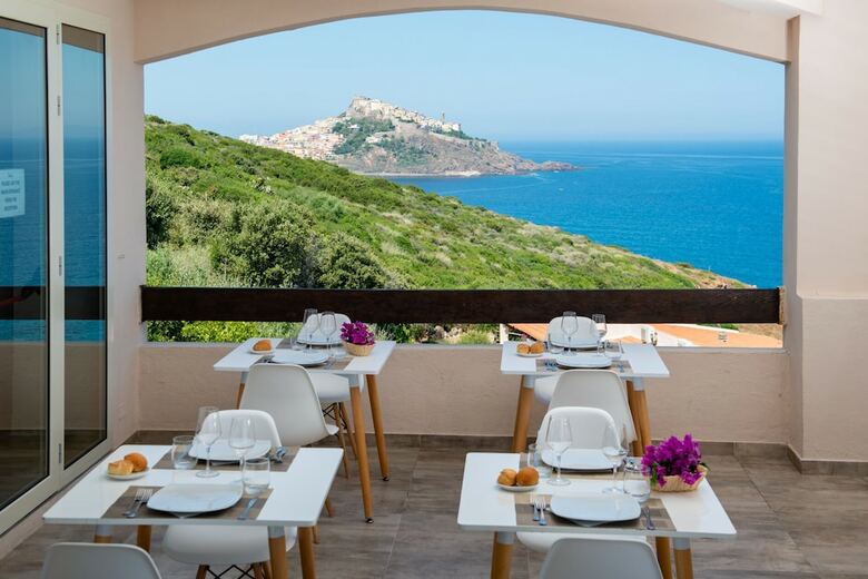 Hotel Castelsardo Resort Village