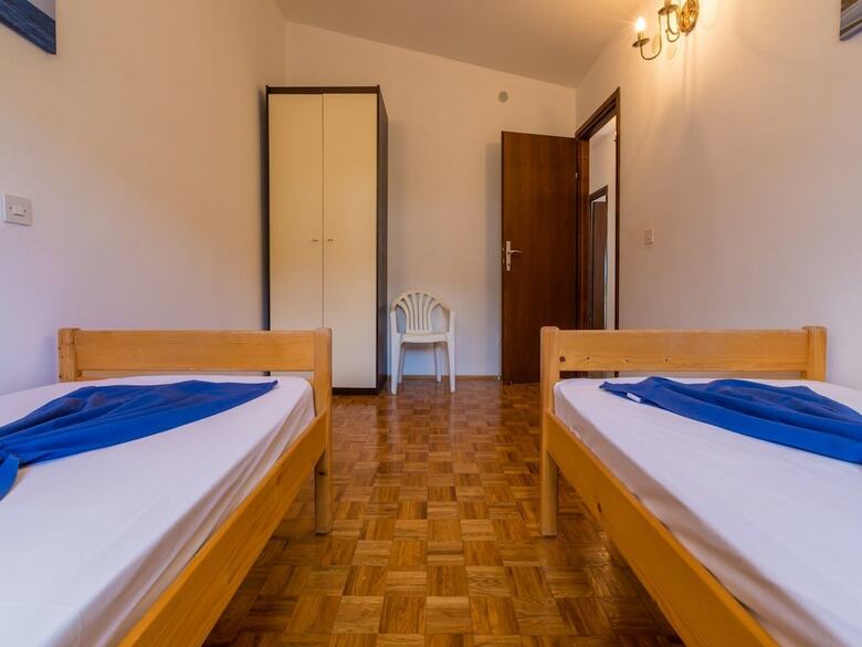Apartments Antuno