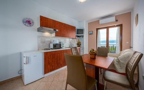 Apartments Drenje 294