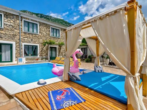 Holiday Home Villa An�elika