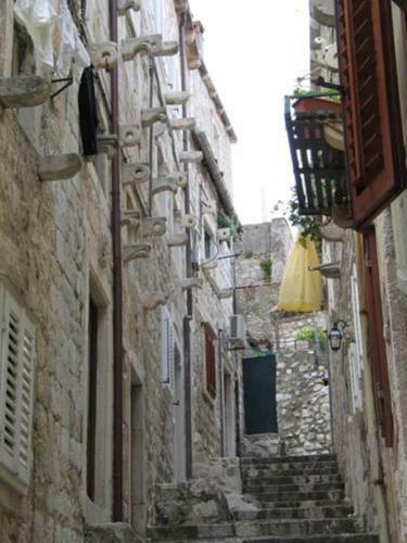 Foteza Apartments