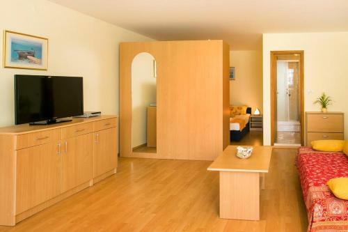 Apartments With A Parking Space Dubrovnik - 8593
