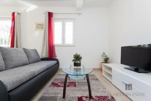 Apartment Miniatus A48