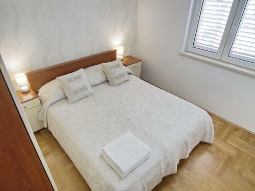Apartment Marin