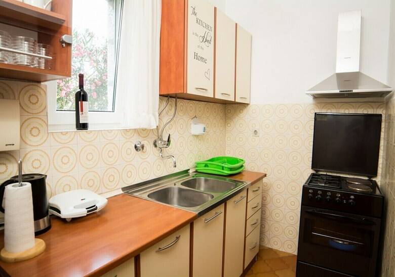 Apartments Bungevilla
