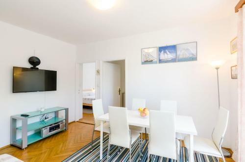 Apartment Leon