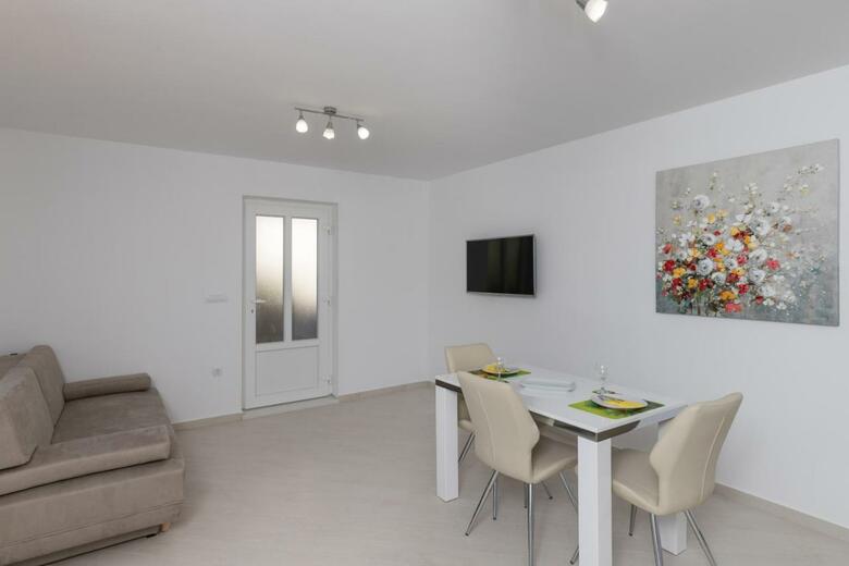 Apartments Radulovic