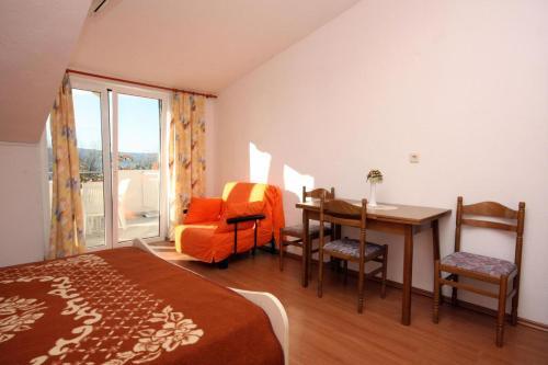 Apartment Duce 4794b