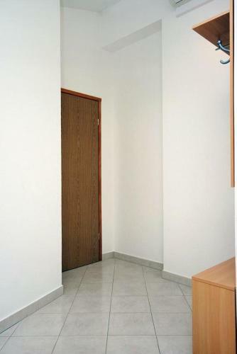 Apartments With A Parking Space Duce (omis) - 3190