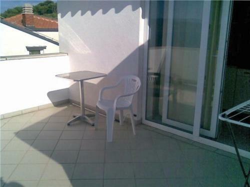 Apartments With A Parking Space Duce (omis) - 3190