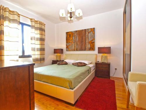 Apartments Velimir 421