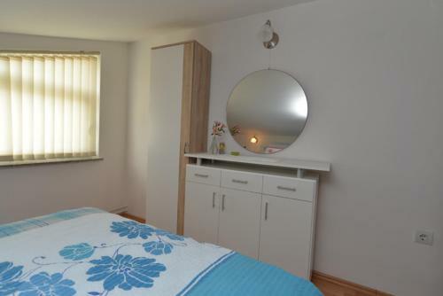 Apartment Gracijela 696