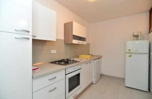 Apartments Marija 85