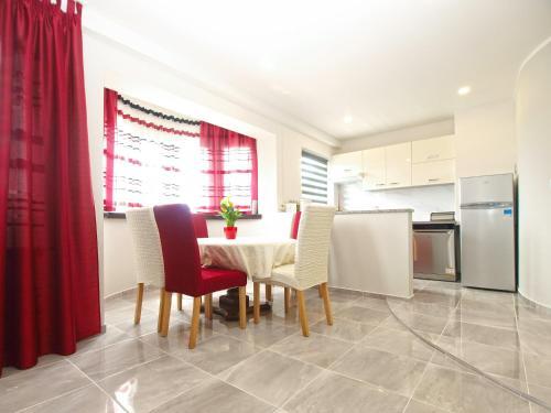 Hostal Apartments Dragica 1251