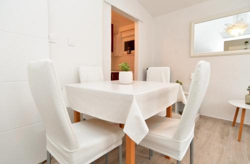 Apartments Ilija 1363