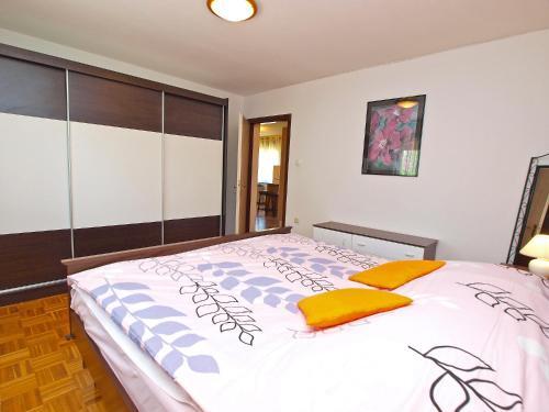 Apartments Dragica 1312
