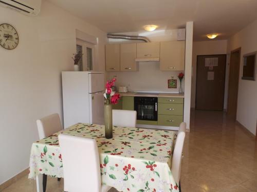 Apartments In Fazana/istrien 27579