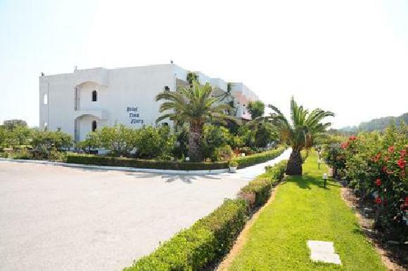 Hotel Tina Flora