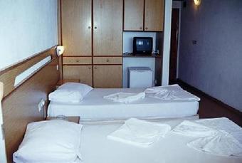 Muz Hotel