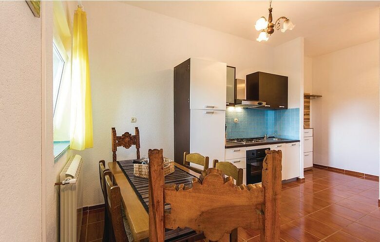 Hostal Apartments Ivo 1328