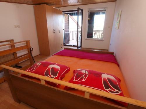 Apartments Emil 769