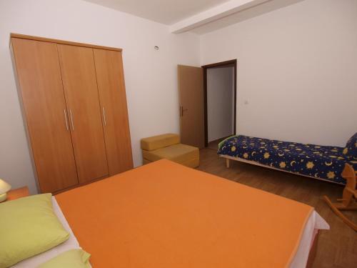 Apartments Emil 769