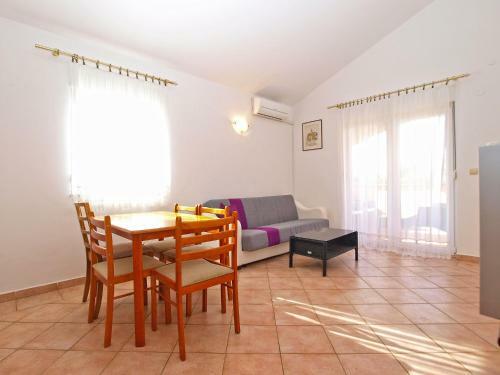 Apartments Andrija 1500