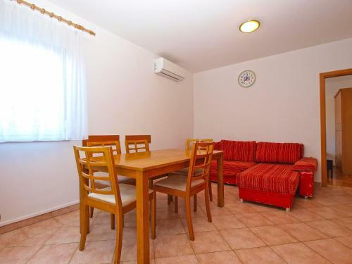 Apartments Andrija 1500