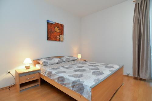 Apartments Mijo 1692