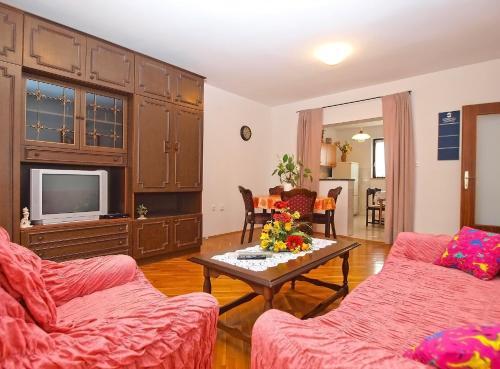Apartments Dusanka 1300