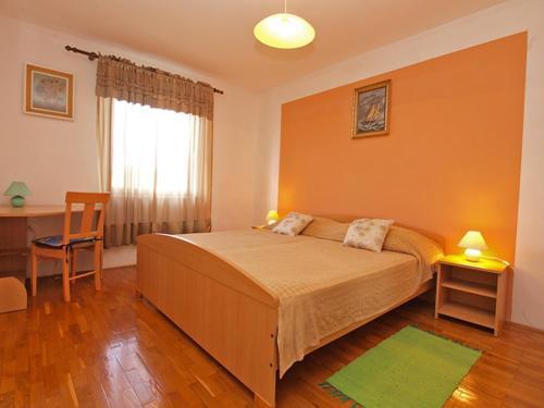 Apartments Prostin 70
