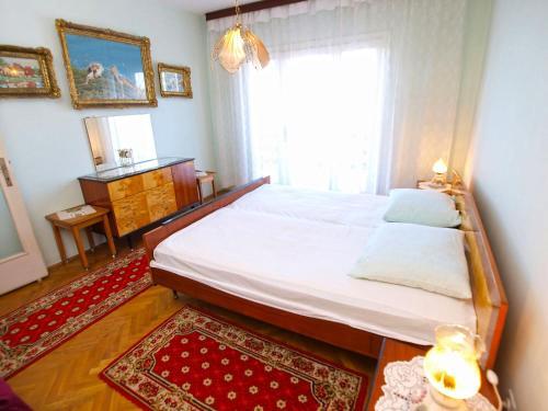 Apartments Desanka 972