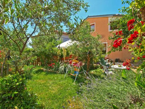 Apartments Jozefina 44