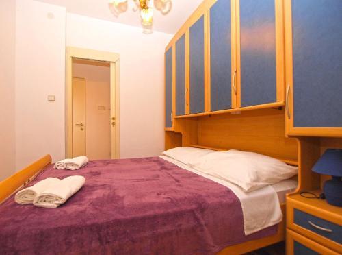 Apartments Josip 1544
