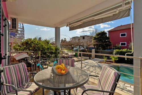 Apartments Pink 1785