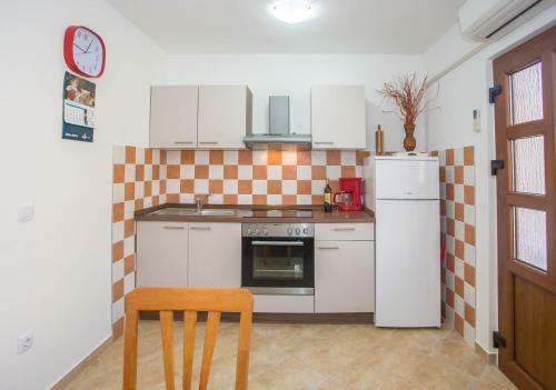 Hostal Apartment Complex Vitas Funtana