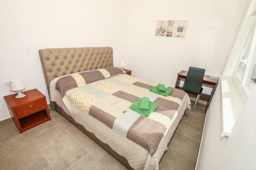 Hostal Residence Elody