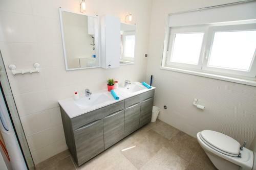 Hostal Residence Elody