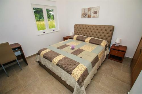 Hostal Residence Elody