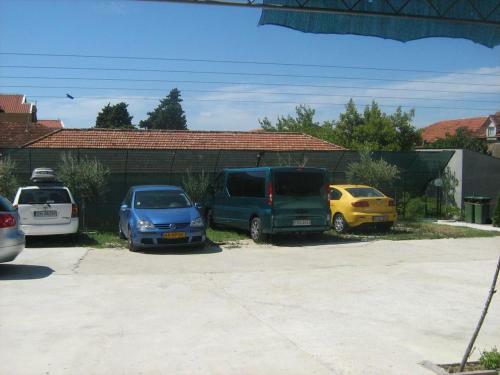 Apartment Gradac 13681e