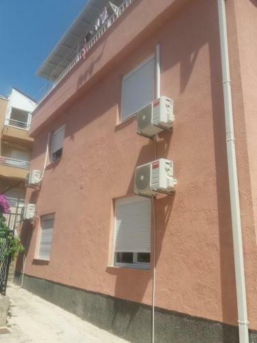 Hostal Triple Room Gradac 16006d
