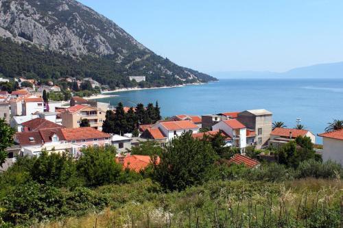 Apartment Gradac 11332a