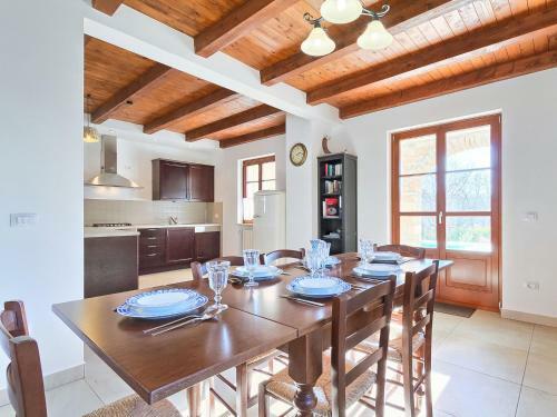 Holiday Home Villa Dubci