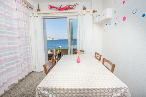 Apartamento Robinson Elizabeta
